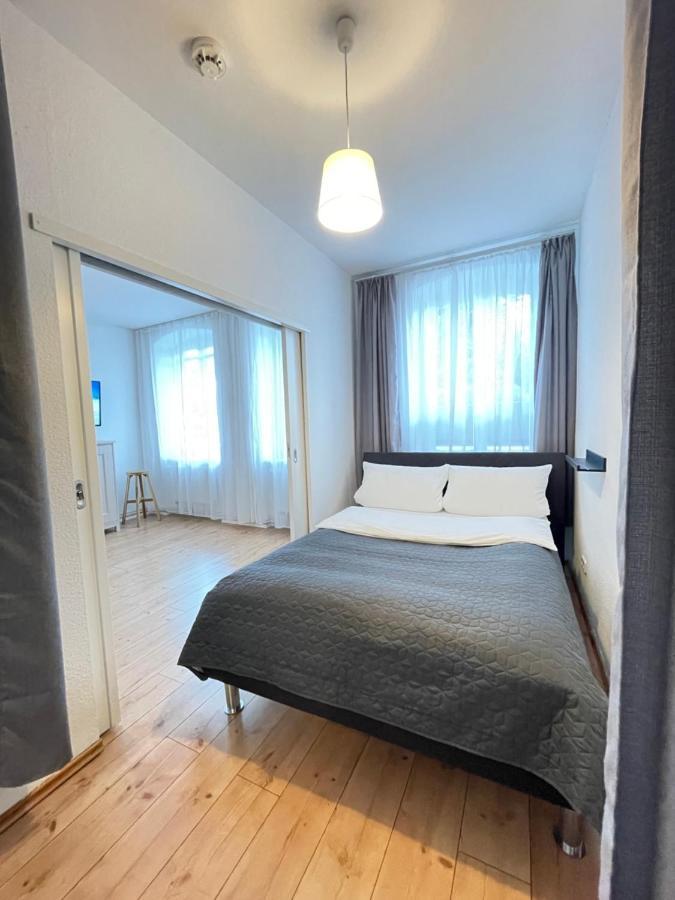 Ferienwohnung Im Stadtzentrum Von Bernau - Schoene Ferienwohnung Mit 1 1/2 Zimmern, Bad, Spuelmaschine, Waschmaschine, Komplette Kueche, Wlan Бернау Экстерьер фото