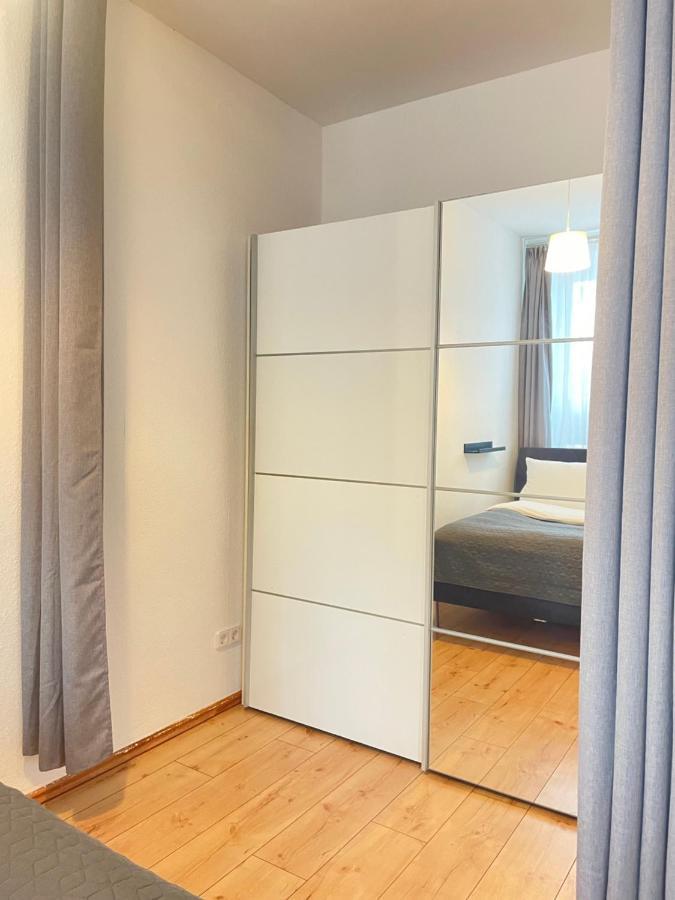 Ferienwohnung Im Stadtzentrum Von Bernau - Schoene Ferienwohnung Mit 1 1/2 Zimmern, Bad, Spuelmaschine, Waschmaschine, Komplette Kueche, Wlan Бернау Экстерьер фото